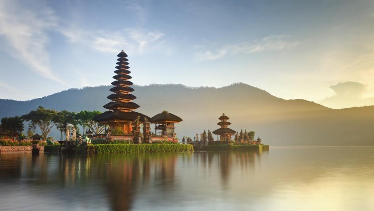 Apa Saja Aturan Saat Nyepi 2023 di Bali? Simak Informasinya Bali menjadi salah satu provinsi dengan mayoritas penduduk beragama Hindu. Lalu, apa saja aturan Nyepi 2023 di Bali yang perlu diketahui? Cek informasinya.