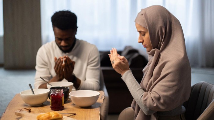 Jadwal Imsakiyah dan Subuh DKI Jakarta Minggu Ini: 17 - 21 April 2023