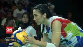 VIDEO: Bidadari Lapangan Voli - CNN Indonesia Sport Heroes