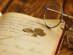 10 Contoh Geguritan Bahasa Jawa Singkat dengan Ragam Tema