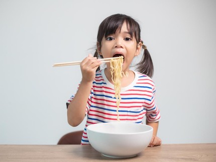Anak Makan dan Minum saat Puasa karena Lupa, Batalkah? Ini Hukumnya dalam Islam