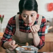 Menyicipi Makanan dan Makan karena Lupa Saat Tengah Berpuasa Ramadan, Apa Hukumnya Menurut Islam?