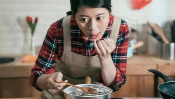 img-title Menyicipi Makanan dan Makan karena Lupa Saat Tengah Berpuasa Ramadan, Apa Hukumnya Menurut Islam?