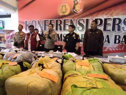 Pengepul Pakaian Bekas Dibekuk, Polisi Sita Baju Seken Senilai Rp 1,17 M