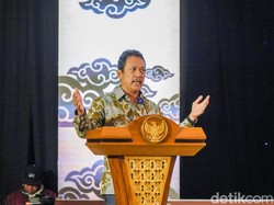 Trenggono Bertemu dengan Pengusaha Pasir Laut, Ini yang Dibahas