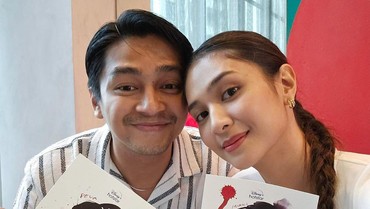 img-title Sah Jadi Istri Deva Mahenra, Mikha Tambayong Perdana Rayakan Lebaran