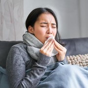 6 Cara Ampuh Mengatasi Sakit Tenggorokan yang Sering Jadi Penyakit 'Langganan' di Bulan Puasa