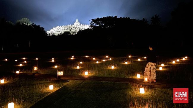 Candi Borobudur ternyata bisa 'bicara' banyak soal kuliner. Chef Petty Elliot dan Reza Kurniawan membaca resep relief dan menyajikannya lewat 5 course dinner.