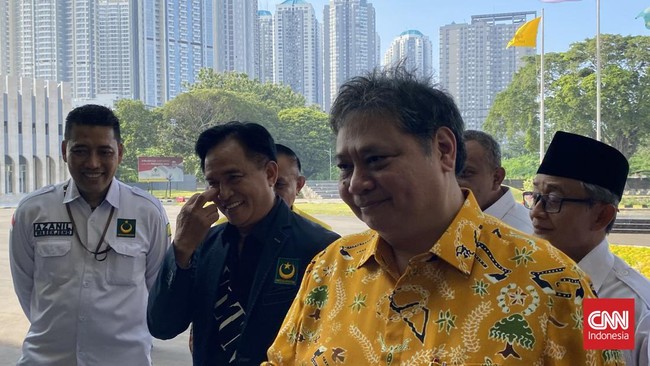 Ketua Umum Partai Bulan Bintang (PBB) Yusril Ihza Mahendra mendatangi kantor DPP Golkar dan bicara soal kans kerja sama di Pilpres 2024.