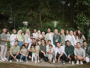 img-title Biar Makin Seru Ini 5 Kiat Menentukan Dresscode untuk Acara Buka Puasa Bersama