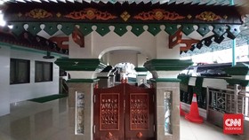 Pusara Kiai Moestojib di Masjid Tambora, Ulama Penentang Kompeni