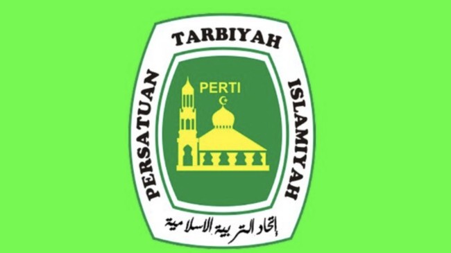 Cikal bakal Perti berawal dari Persatuan Madrasah Tarbiyah Islamiyah (PMTI) yang didirikan oleh Syekh Sulaiman Ar-Rasuli pada 5 Mei 1928 M.