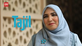 VIDEO: Apakah Salat dengan Mukena Menerawang Dianggap Sah?