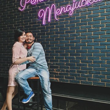 Digugat Cerai Lagi, 8 Potret Yama Carlos & Istri yang Menghilang Bawa Anak