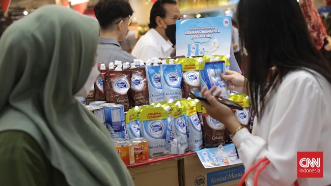 Kajian Aprindo menunjukkan para pembeli kini lebih memilih barang-barang berharga termurah, tanpa melihat apa mereknya.