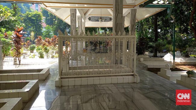 Guru Mughni, sosok ulama yang sederhana meski memiliki banyak harta. Banyak berkontribusi untuk masyarakat baik berupa uang maupun ilmu pengetahuan.