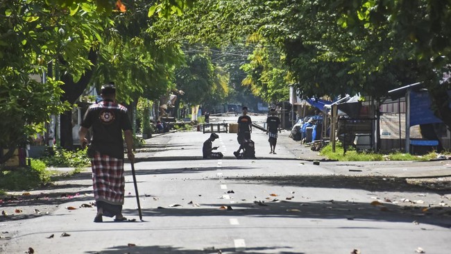 Suasana seluruh wilayah di Pulau Bali terpantau sepi dan lengang saat umat Hindu mulai menjalani Catur Brata Penyepian pada Hari Raya Nyepi Tahun Baru Saka 1946