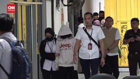 VIDEO: AG Diserahkan Ke Kejari Selatan, Sidang Akan Digelar Tertutup