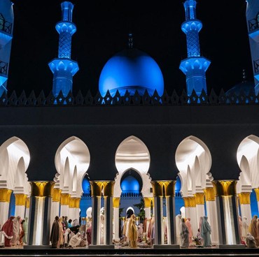 Bacaan Bilal Tarawih dan Witir Lengkap dari Awal hingga Akhir