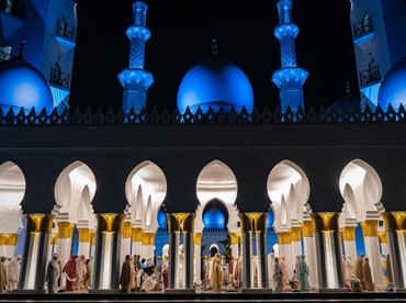 Bacaan Bilal Tarawih dan Witir Lengkap dari Awal hingga Akhir