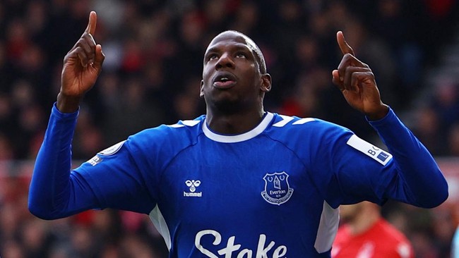 Gelandang Everton Abdoulaye Doucoure menyebut Premier League sebagai liga top Eropa terbaik untuk pemain muslim.