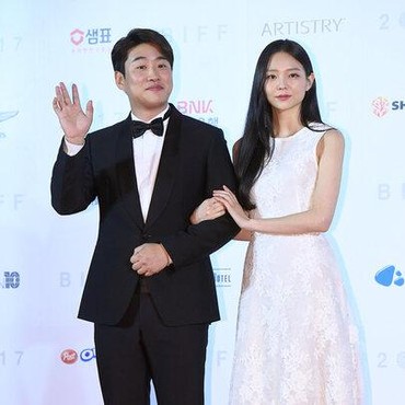Ahn Jae Hong dan Esom Reuni Bintangi Drama Komedi Romantis 'Long Time No Sex'
