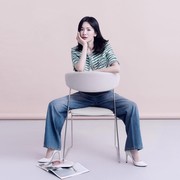 Tampil Fresh dan Awet Muda, Simak Potret Baru Song Hye Kyo untuk Fashion Brand 'MIICHA'