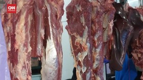 VIDEO: Hari Pertama Ramadan, Harga Daging Sapi Tembus 150 Ribu Per KG