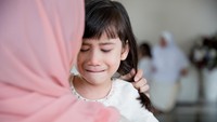 5 Cara Menghadapi Anak yang Mengeluh saat Puasa Ramadan, Coba Lakukan Ini Bun