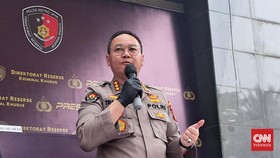 Polda Metro Jawab Viral Dugaan Anggota Polisi Bawa Pulang Baju Sitaan