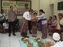 Pacar Hamil 5 Bulan, Tersangka Narkoba Terpaksa Menikah di Penjara