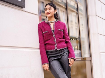 5 Potret Erina Gudono Hadiri Paris Fashion Week, Ketemu Jennie BLACKPINK