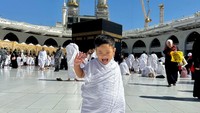 <p>"Anak ganteng Haji Gala Sky," ungkap seorang netizen. "Assalamualaikum Pak Haji Gala Sky," kata netizen lainnya. (Foto: Instagram: @galaasky)</p>