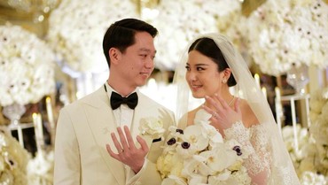 8 Potret Pernikahan Kevin Sanjaya dan Valencia Tanoe di Paris