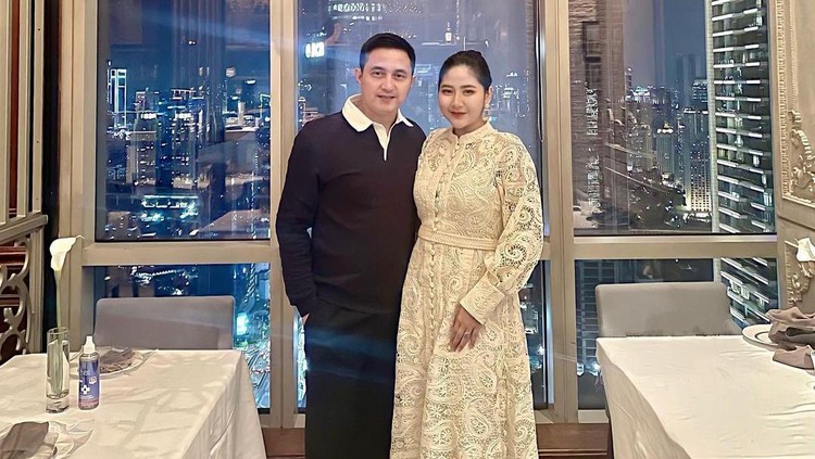ricky soebagdja dan istri