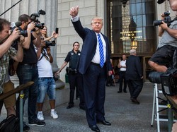 Bagaimana Trump Coba Hindari Penahanan dalam Kasus Uang Tutup Mulut?