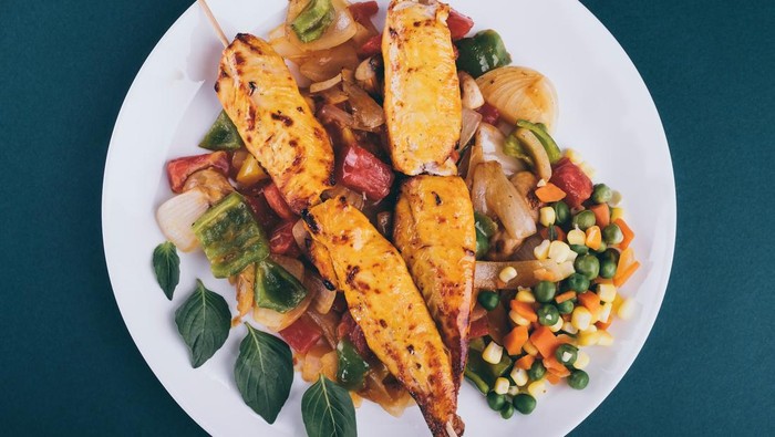 Makanan yang menyebabkan bau mulut. /Foto: Unsplash.com/Sam.