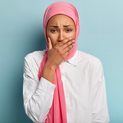 4 Penyebab Bau Mulut Saat Berpuasa dan Cara Mengatasinya