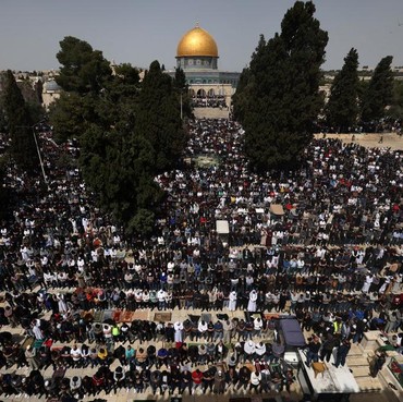 Warga Palestina Sambut Idul Fitri di Tengah Gempuran Zionis Israel