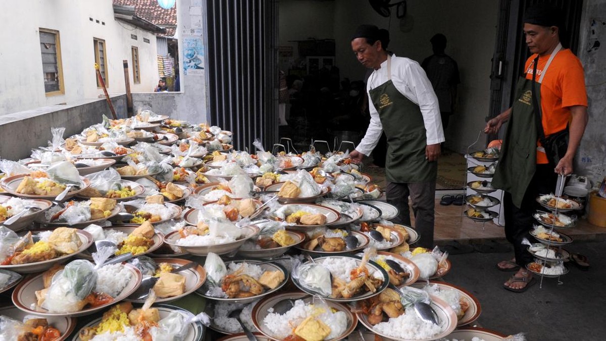 FOTO: Piring-piring Ramadhan di Jogokariyan