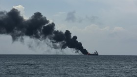 TNI Pastikan Seluruh ABK KRI Teluk Hading 538 Selamat dari Kebakaran