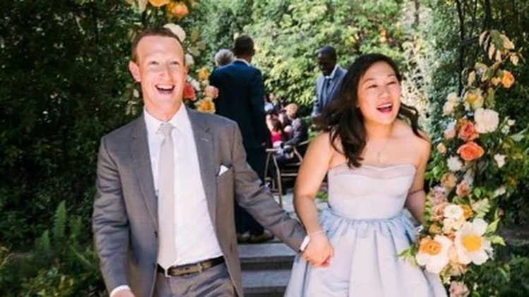 Mark Zuckerberg Mark Zuckerberg dikaruniai anak ketiga.