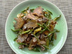 3 Resep Sambal Cabe Hijau yang Pedas Menyengat Untuk Santap Siang
