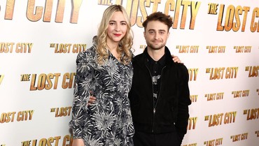img-title Pacar Hamil, Daniel Radcliffe Segera Jadi Ayah