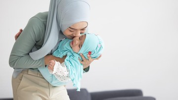 APAKAH MENYUSUI MEMBATALKAN WUDHU DAN BAJU TERKENA ASI BOLEH UNTUK SALAT?