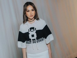 Lirik Lagu Cinta Sejati (OST Habibie Ainun) - BCL