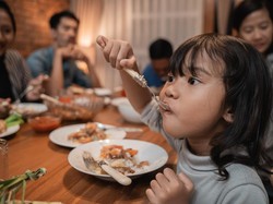 Bikin Haru! Netizen Curhat Makanan Enak yang Membuat Mereka Sedih