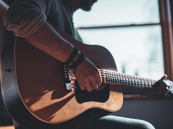 Chord Kuat Kita Bersinar dari SID Lengkap dengan Liriknya