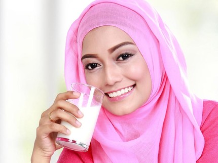 Apakah Susu Hamil Efektif Bantu Penuhi Gizi Ibu Hamil saat Puasa?