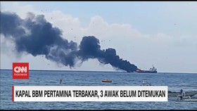 VIDEO: Kapal BBM Pertamina Terbakar, 3 Awak Belum Ditemukan